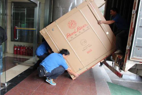汪清钢琴贵重工艺品无忧运